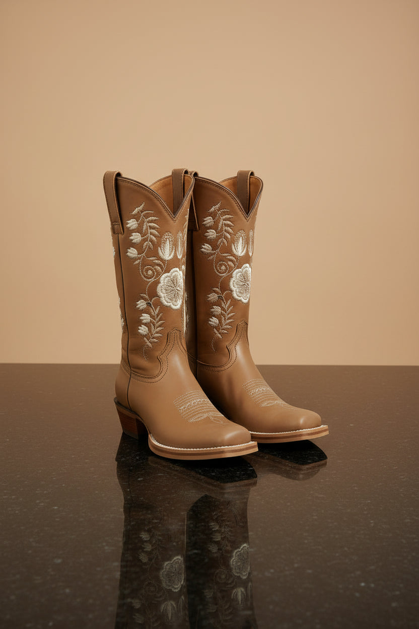 Botas Vaqueras Tombstone | Cuero de Res con Bordado Floral