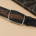 Cinturón Cuadra primer plano de la hebilla